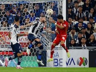 Soccer Football - Liga MX - Semi Final - First Leg - Monterrey v Toluca - Estadio BBVA, Monterrey, Mexico - December 3, 2025 Monterrey's Sergio Ramos in action with Toluca's Everardo Lopez REUTERS/Daniel Becerril