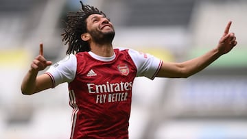 NEWCASTLE UPON TYNE, ENGLAND - MAY 02: Mohamed Elneny of Arsenal celebrates after scoring their side's first goal during the Premier League match between Newcastle United and Arsenal at St. James Park on May 02, 2021 in Newcastle upon Tyne, England.