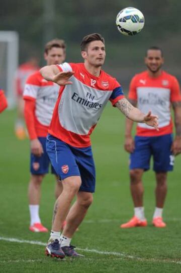 Olivier Giroud en la práctica de este viernes de Arsenal.