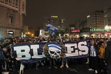 Los Riazor Blues, presentes en la manifestación contra la directiva.