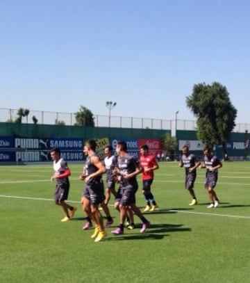 La Selecci&oacute;n inici&oacute; su tercer d&iacute;a de pr&aacute;cticas en Juan Pinto Dur&aacute;n.