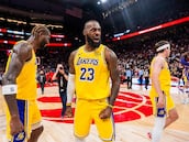 LeBron sacrifica su propia historia en favor de los Lakers