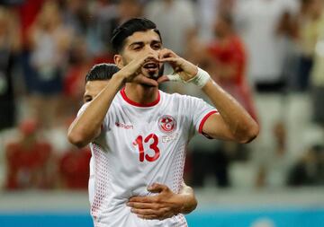 1-1. Ferjani Sassi celebró el gol del empate.