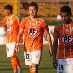 Cobresal venció a Ñublense en Chillán y pasó a cuartos de final