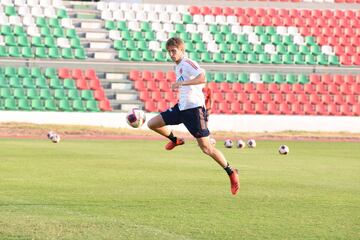 La Tricolor definió los últimos detalles antes del encuentro con la Selección Boliviana por las Eliminatorias. El partido se llevará a cabo el jueves 2 de septiembre en el Estadio Olímpico Hernando Siles. En rueda de prensa, el técnico Reinaldo Rueda afirmó que, "hemos estado analizando las características de los goles que ha recibido y los que ha marcado el equipo de Farías" 