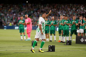 Tremendo jugador que jugó en el Betis y que vino en la época de Lopera.