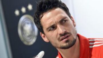 Mats Hummels atendió a los medios.