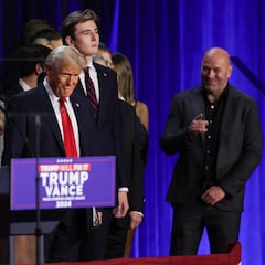 Dana White acompaña a Donald Trump en su discurso de victoria