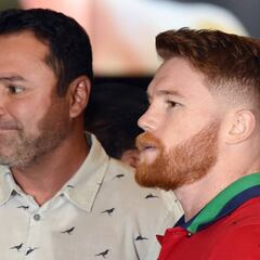 ‘Lo traté como familia y él sólo veía negocio’: Canelo Álvarez arremete contra Óscar De La Hoya