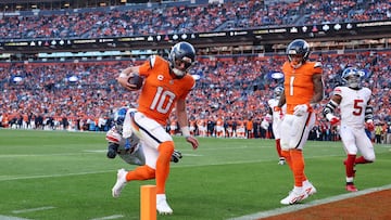 The Broncos scored 33 points in the final quarter to beat the Giants.