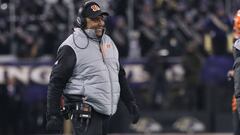 BALTIMORE, MD - DECEMBER 31: Head coach Marvin Lewis of the Cincinnati Bengals celebrates after a touchdown in the fourth quarter against the Baltimore Ravens at M&amp;T Bank Stadium on December 31, 2017 in Baltimore, Maryland.   Rob Carr/Getty Images/AFP