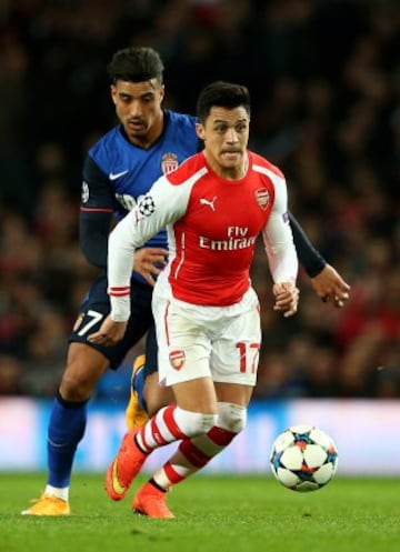 Alexis Sánchez y Arsenal no pudieron con el Monaco.