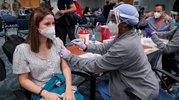 Hasta el 18 de junio, se aplicará la vacuna de Johnson & Johnson a las personas mayores de 18 años en el Aeropuerto Internacional de Miami. Aquí los detalles.