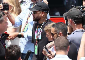 Neymar a su llegada al circuito de Montmeló.