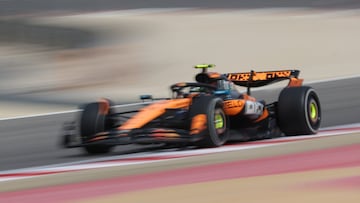 Norris, con el McLaren en Bahréin.