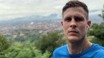 Kosovo pretende nacionalizar
al asturiano V¨ªctor Alonso
