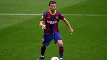 Pjanic not giving up battle at Barcelona
