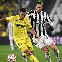 La Gazzetta: "No sabemos para qué está, lleva el balón y ya... simplemente inútil"