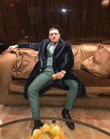 Fuera del ring y del octagon, ambos son adictos a la moda. Tienen debilidad por las marcas más lujosas: Balmain, Gucci, Versace, Cartier, Chanel...