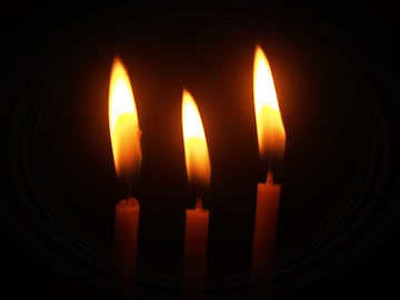 Año Nuevo 2024: Significado del encendido de las 12 velas por cada mes