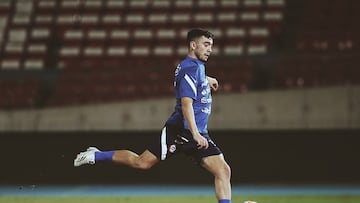 Los goleadores chilenos que brillan en el exterior y nunca han sido nominados por Gareca