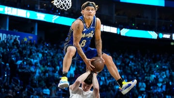 Feb 15, 2025; San Francisco, CA, USA; Osceola Magic guard Mac McClung (0) competes in the slam dunk competition during All Star Saturday Night ahead of the 2025 NBA All Star Game at Chase Center. Mandatory Credit: Kyle Terada-Imagn Images