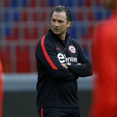 Pizzi: "Me parecería raro que el TAS falle en contra de Chile"