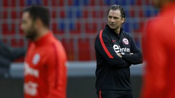 Pizzi: "Me parecería raro que el TAS falle en contra de Chile"