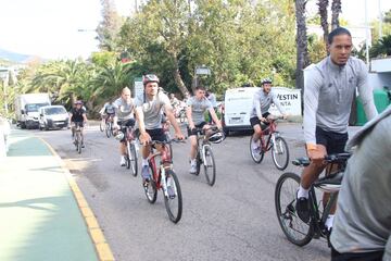 El equipo inglés llegó el pasado miércoles a la localidad malagueña de Marbella. Allí el equipo busca hacer piña de cara a la final de la Champions League frente al Madrid.