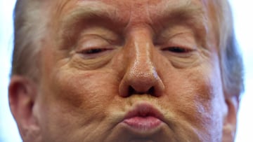 Trump shares an AI-generated vision of Gaza as a luxury resort, complete with golden statues, casinos, and a bold plan sparking global debate.