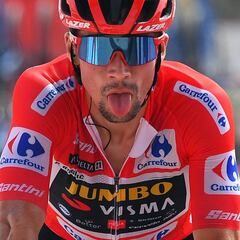 Roglic es imparable y gana la etapa en Valdepeñas de Jaén