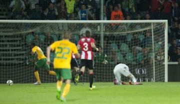 2-2. William marcó el segundo gol.