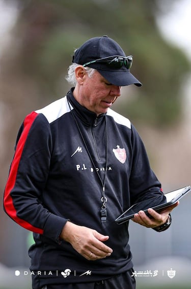 “En Irán dejé mi casa, una maleta y mis amigos llorando...