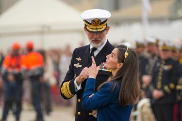 Los Reyes Felipe VI y Letizia, se despiden de la Princesa de Asturias, Leonor de Borbón antes de la partida del Juan Sebastián Elcano.