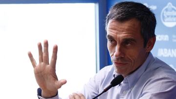 31/08/18 PRESENTACION DE CARLOS FERNANDEZ COMO NUEVO JUGADOR DEL DEPORTIVO DE LA CORUÃA CARMELO POZO