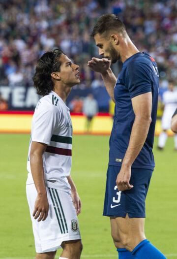 El más reciente episodio se dio entre Diego Lainez y Matt Miazga, quien se burló de la estatura del atacante mexicano