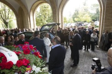 Ignacio Zoco ha recibido hoy el último adiós de sus familiares, amigos y personalidades del fútbol en el entierro celebrado en Pamplona.