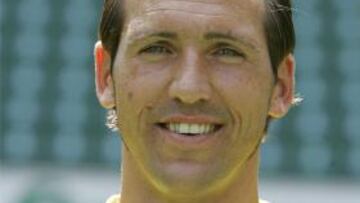 El portero del Wolfsburgo se recupera tras ser apuñalado en una reyerta