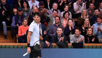 Argentina&#039;s Juan Martin Del Potro reacts as he plays against Spain&#039;s Fernando Verdasco during the semi final match of the ATP Stockholm Open tennis tournament in Stockholm on October 21, 2017. / AFP PHOTO / Jonathan NACKSTRAND