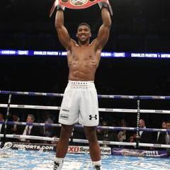 Anthony Joshua disputa a Fury el reinado en Gran Bretaña