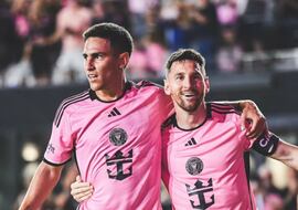 Lo busca Colo Colo y así responde: “Por lo que significa el club, estaríamos encantados... El mercado chileno seduce”