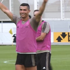 Cristiano marca territorio en la Juve: se llevó el 'crossbar challenge'