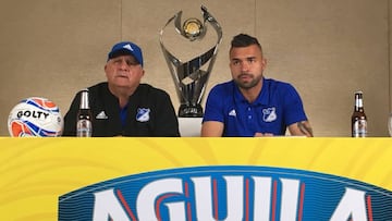 Gottardi y Cadavid asisten a la rueda de prensa.
