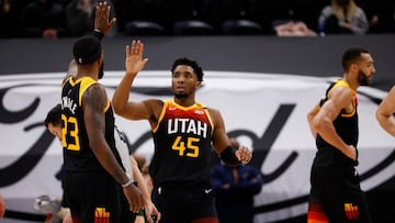 NBA latest: Jazz stay hot, Durant fuels Nets in Warriors reunion