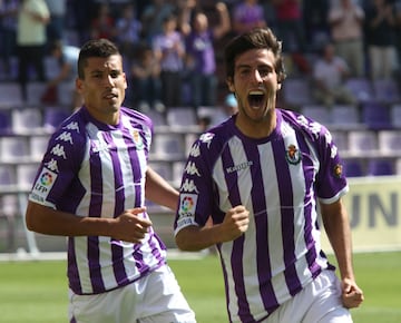 Fich por el Real Valladolid en julio de 2010, donde permaneci hasta 2015.