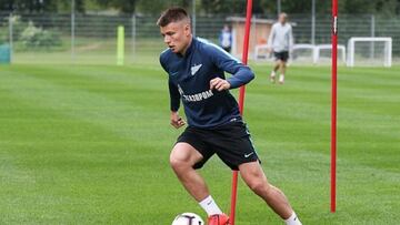 Positivo del ruso Mostovói antes del debut ante Bélgica