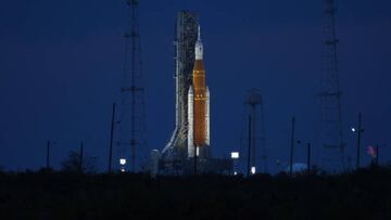 CAPE CANAVERAL, FL - NOVEMBER 15:   The Artemis 1 moon rocket and the Orion spacecraft bathed in light on Launch Pad 39B  November 15, 2022 as the countdown for the third launch attempt continues at the Kennedy Space Center in Cape Canaveral, Florida. NASA's Artemis 1 mission is the first test of the agency's deep space exploration systems sending the unmanned Orion spacecraft to orbit the moon several times and return back to earth. (Photo by Red Huber/Getty Images)