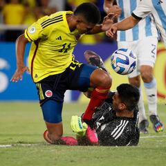 Fredy Hurtado sobre Caraballo: “Creemos en él, nos ayuda mucho”