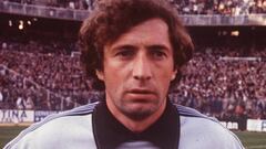 Se ahoga heroicamente
Jesús Castro (1993)