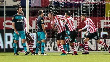 Moreno y Guardado, eliminados de la Copa al caer contra el Rotterdam